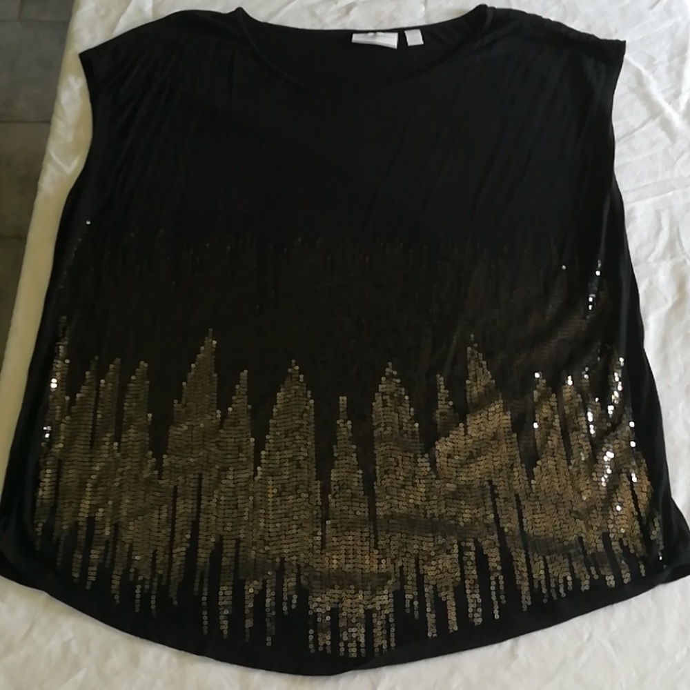 New York & Company Sequinsed Black Top Size XL